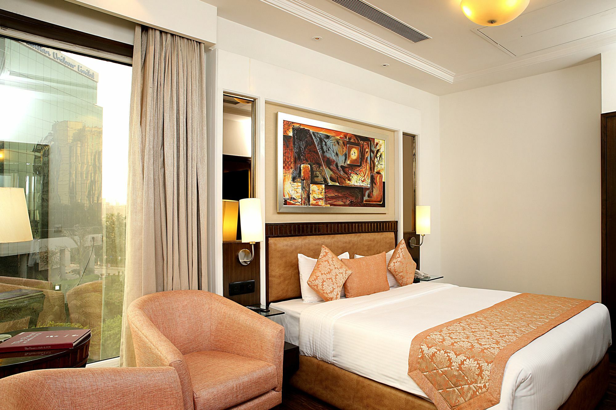 Inde Hotel Signature Tower Гургаон Экстерьер фото